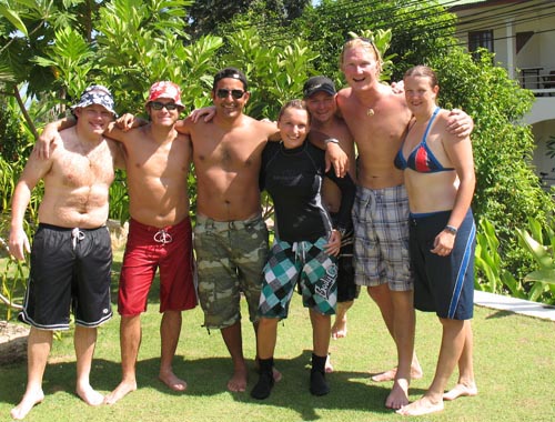KOHTAO-IDC-INTERNSHIP-INSTRUCTORS KOHTAO-IDC-INTERNSHIP-INSTRUCTORS