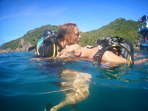 New PADI Instructor, Yvonne, Practicing Rescue