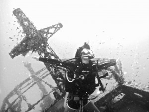 Rude girl Underwater
